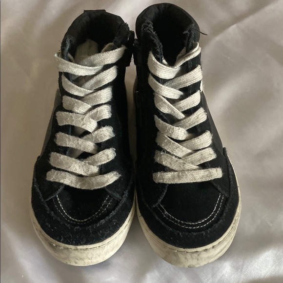 Okaidi Other - Black and White High-Top Sneakers with Contrast Laces